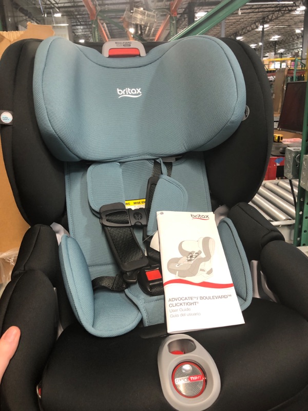 Photo 2 of Britax Boulevard Clicktight Convertible Car Seat, - Boulevard Green Contour