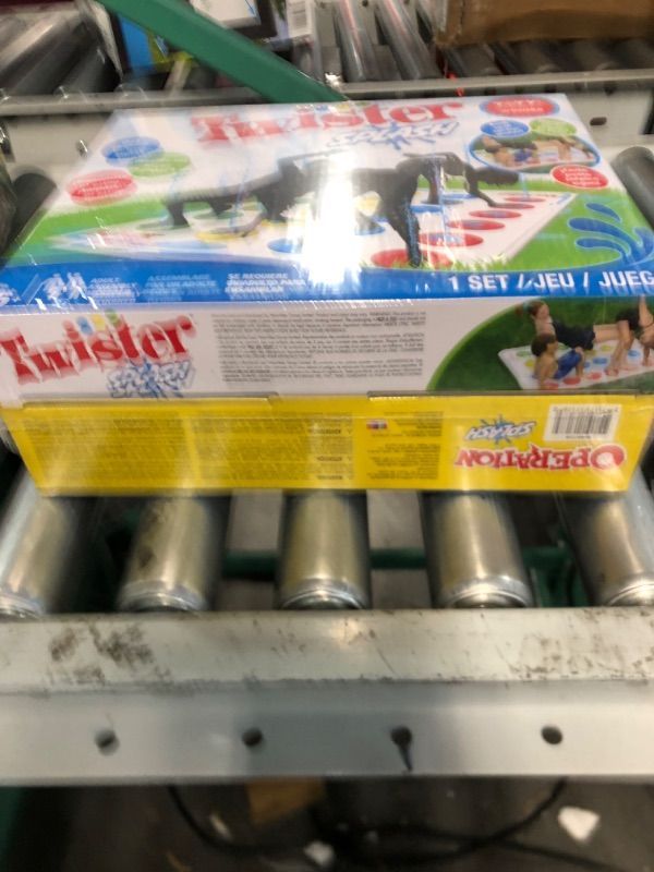 Photo 3 of (USED) twister splash and operation splash bundle