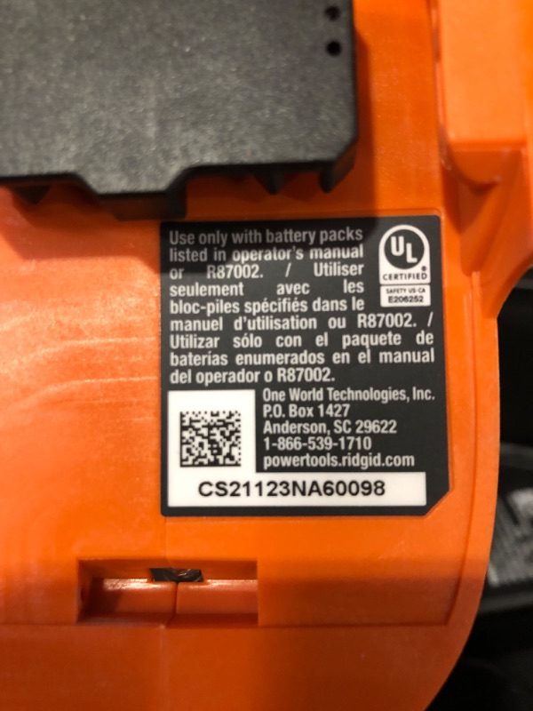 Photo 4 of * used item * missing battery 
RIDGID 18V Brushless Cordless 1/2 in. Hammer Drill/Driver Kit with 4.0 Ah MAX Output Battery, 18V Charger, and Tool Bag