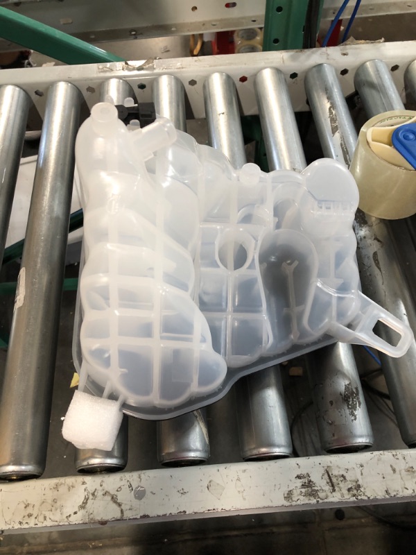 Photo 2 of Coolant Reservoir Expansion Recovery Tank with Sensor and Cap Replacement for Jaguar XJ 2010-2019 & XJR 2014-2017, 3.0L 5.0L