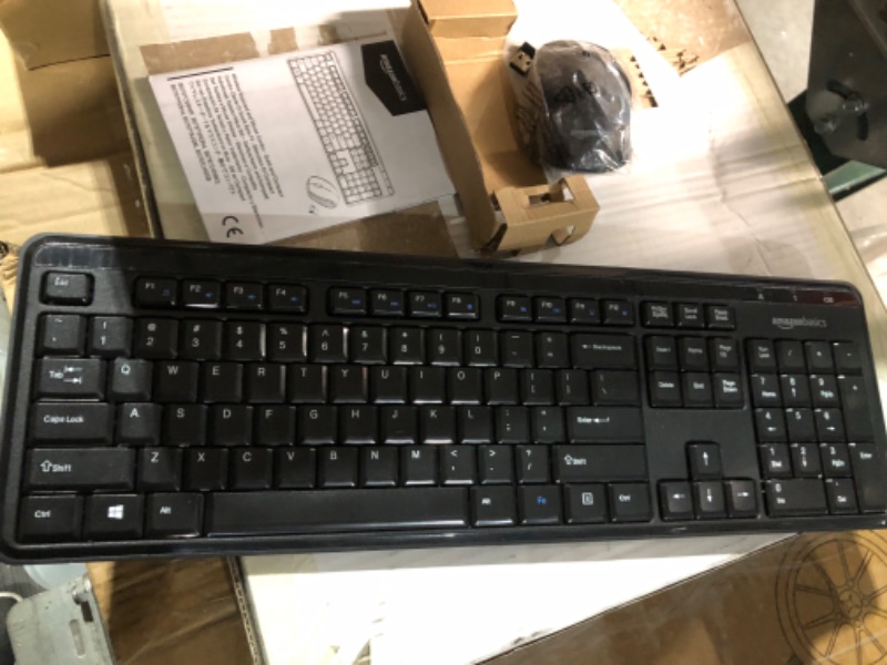 Photo 4 of Amazon Basics 2.4GHz Wireless Computer Keyboard and Mouse Combo