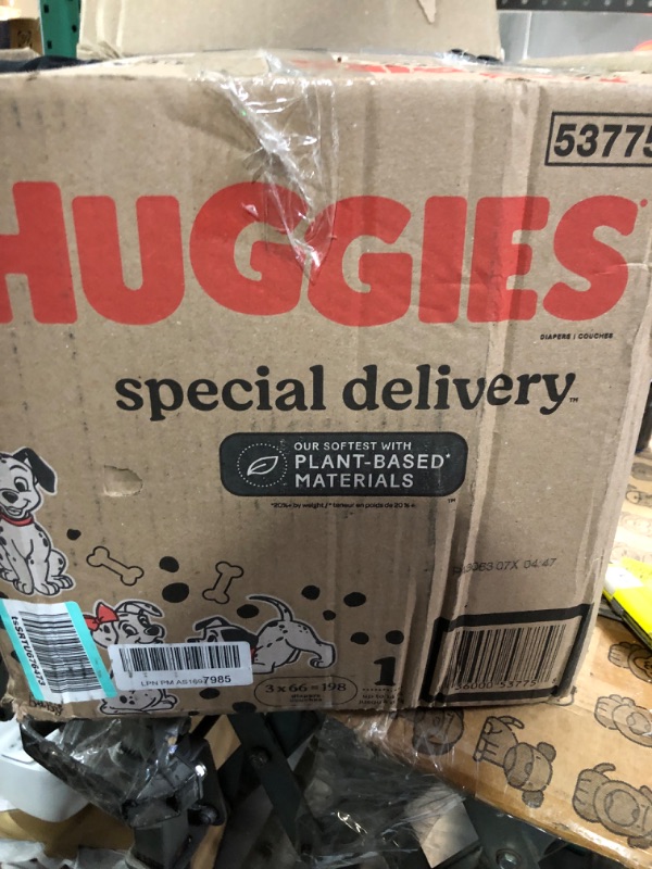 Photo 2 of Hypoallergenic Baby Diapers Size 1 (8-14 lbs), Huggies Special Delivery Newborn Diapers, Fragrance Free, Safe for Sensitive Skin, 198 Ct Size 1 (198 Count)