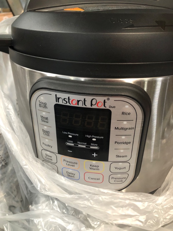 Photo 2 of ***FOR PARTS - NONFUNCTIONAL - NONREFUNDABLE - SEE NOTES***
 Instant Pot Duo 7-in-1 Electric Pressure Cooker, Slow Cooker, Rice Cooker, Steamer