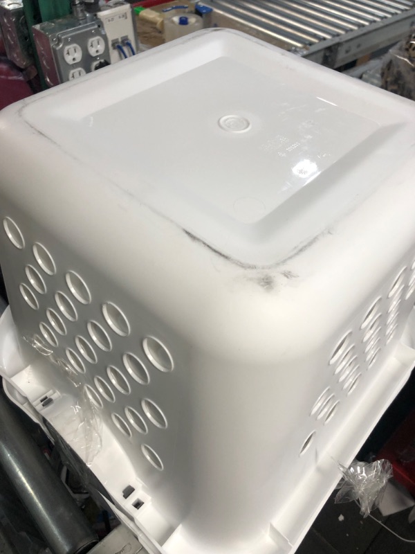 Photo 2 of * used * handles may need to be super glued *
IRIS USA 32 Qt. Square Plastic Laundry Basket, 2-Pack, 18.2"L x 17.7"W x 12.9"H 