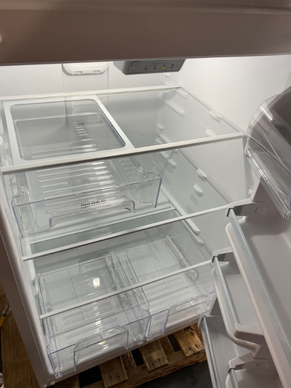 Photo 4 of **USED** HAS SCRATCHES 30-inch Wide Top Freezer Refrigerator - 18 cu. ft.