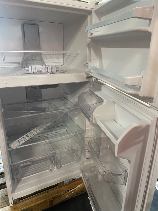 Photo 7 of **USED** ** HAS MINOR DAMAGES Whirlpool - 20.5 Cu. Ft. Top-Freezer Refrigerator - White
