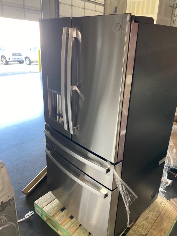 Photo 7 of GE Profile 27.9-cu ft Smart French Door Refrigerator with Ice Maker and Door within Door (Fingerprint-resistant Stainless Steel) ENERGY STAR
