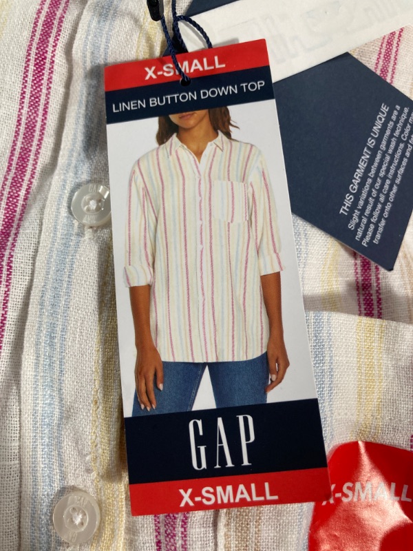 Photo 1 of Gap Ladies Lightweight Long Sleeve Collared Linen Button Down Top X-SMALL
