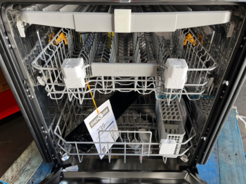 Photo 6 of ***READ NOTES***Smart 46 dBA Dishwasher with StormWash™ in Fingerprint Resistant Stainless Steel

