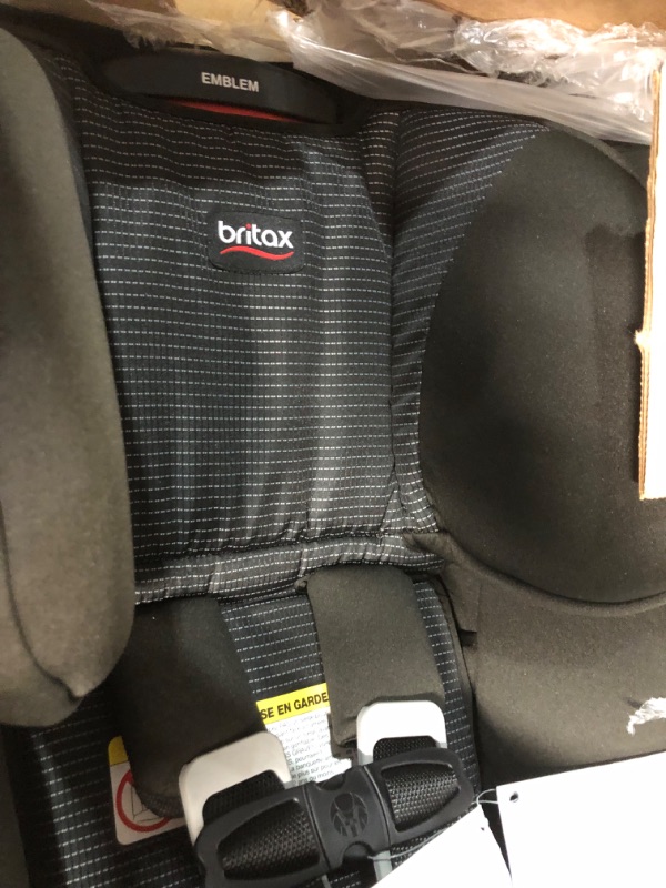 Photo 2 of Britax Emblem 3 Stage Convertible Car Seat, Dash