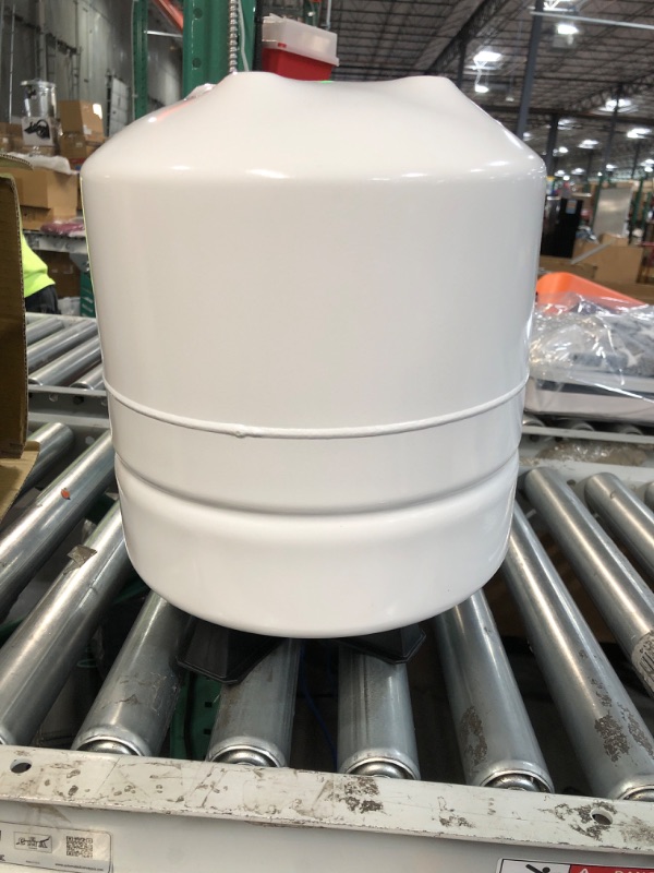 Photo 2 of * used item *
APEC Water Systems TANK-4 4 Gallon Residential Pre-Pressurized Reverse Osmosis Water Storage Tank  

parts are missing ** jusy buy the parts **