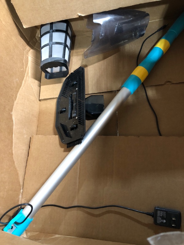 Photo 2 of ***PARTS ONLY/ SEE PICTURES***  Powerful Handheld Pool Vacuum Cleaner, 60mins Run Time, Cordless Pool Vacuum for Above Ground Pools, Hot Tubs, Spas and Other Small Swimming Pool, Green
