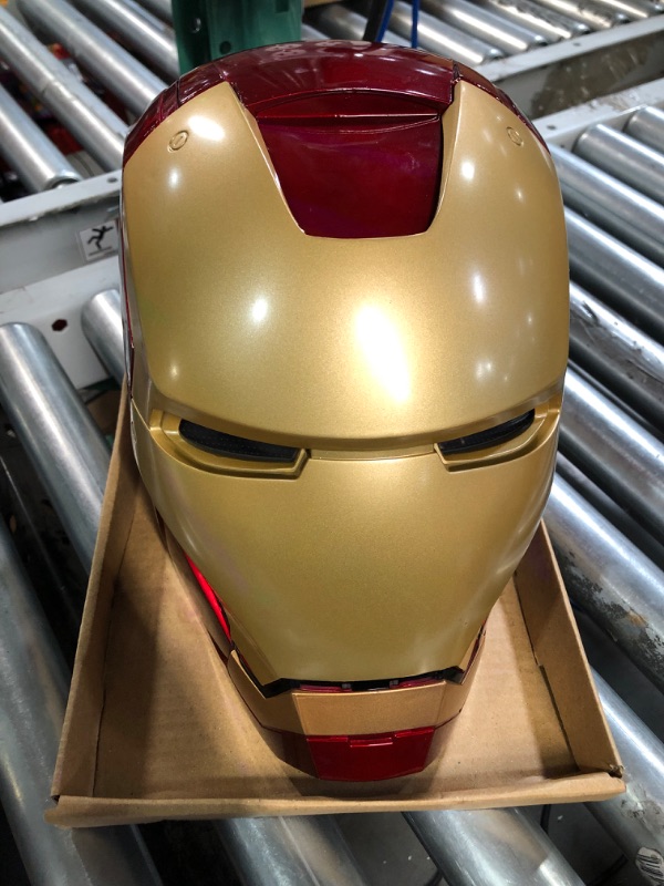 Photo 2 of Avengers Marvel Legends Iron Man Electronic Helmet - Multicolor Characters