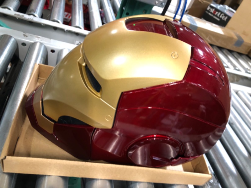 Photo 3 of Avengers Marvel Legends Iron Man Electronic Helmet - Multicolor Characters