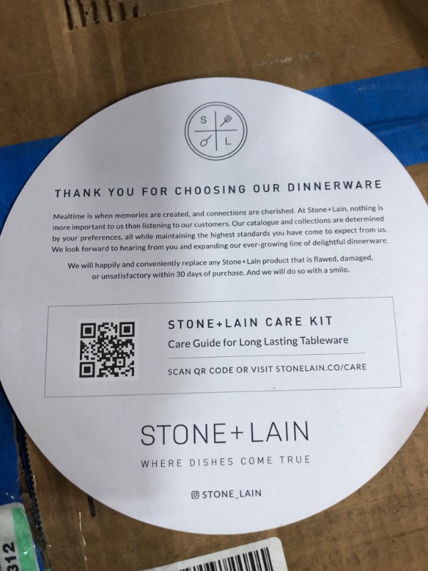 Photo 1 of Stone Lain 16 Pieces Stoneware Round Dinnerware Set, Snow White 16-Piece Service for 4 White Speckled