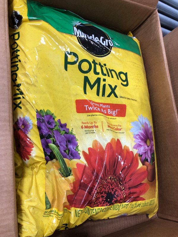 Photo 2 of Miracle-Gro Potting Mix 1 cu. ft. 1 cu. ft. Single Pack