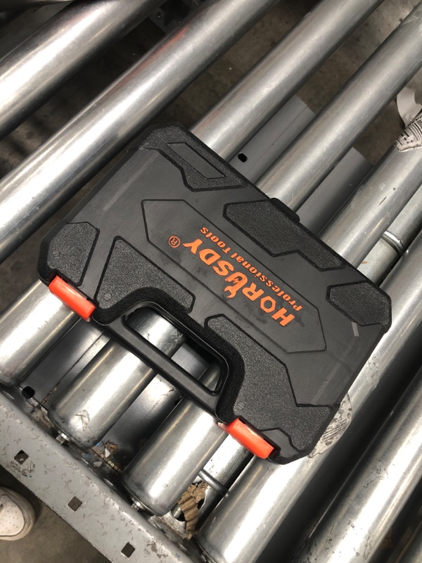 Photo 4 of HORUSDY 3Pcs Tubing Cutter Set with 3/16" to 2" Outer Diameter Heavy Duty Pipe Cutter, 1/8" to 7/8" Mini Tube Cutter and Deburring Tool for Cutting Pipes of Coppe, Aluminum, PVC.