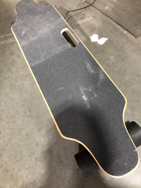 Photo 2 of * powers on * motor wont work * sold for parts/repair *
Aceshin 35.4'' 350W Electric Skateboard 8 Layers Maple Motorized Longboard Skateboard 12MPH Top Speed with Wireless Remote Control 
