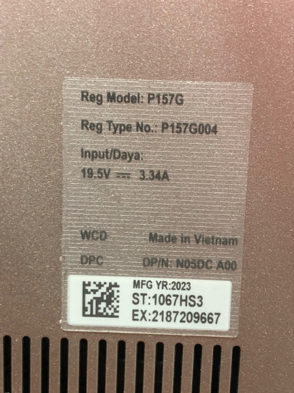 Photo 5 of Dell Inspiron 5425 (14" FHD+ Touch, AMD Ryzen 5 5625U, 16GB, 512GB SSD) - Silver
