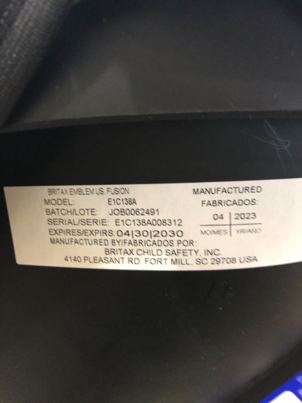 Photo 2 of Britax Emblem 3 Stage Convertible Car Seat, Fusion
