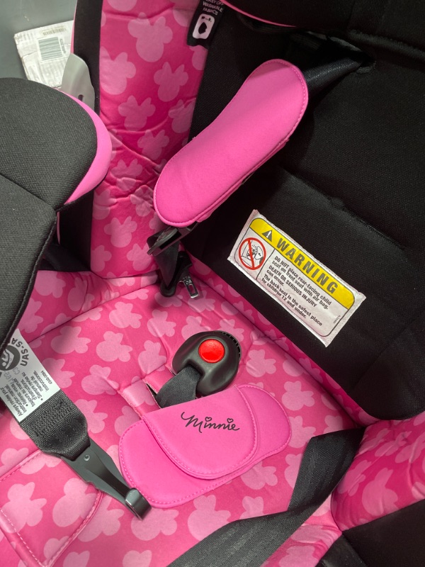 Photo 7 of **USED**
Disney Baby Grow and Go All-in-One Convertible Car Seat, Rear-facing 5-40 pounds, Forward-facing 22-65 pounds, and Belt-positioning booster 40-100 pounds, Simply Minnie