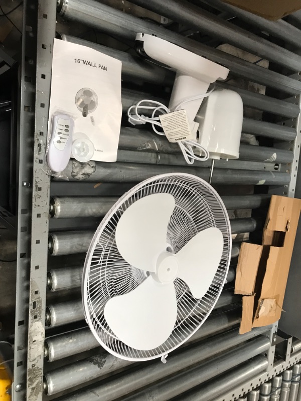 Photo 1 of 16" wall fan