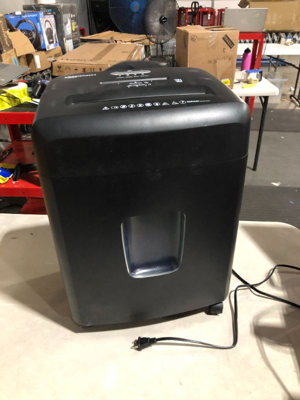 Photo 2 of Amazon Basics 15-Sheet Cross Cut Paper Shredder and Credit Card CD Shredder with 6 Gallon Bin 15 Sheet - new model Shredder