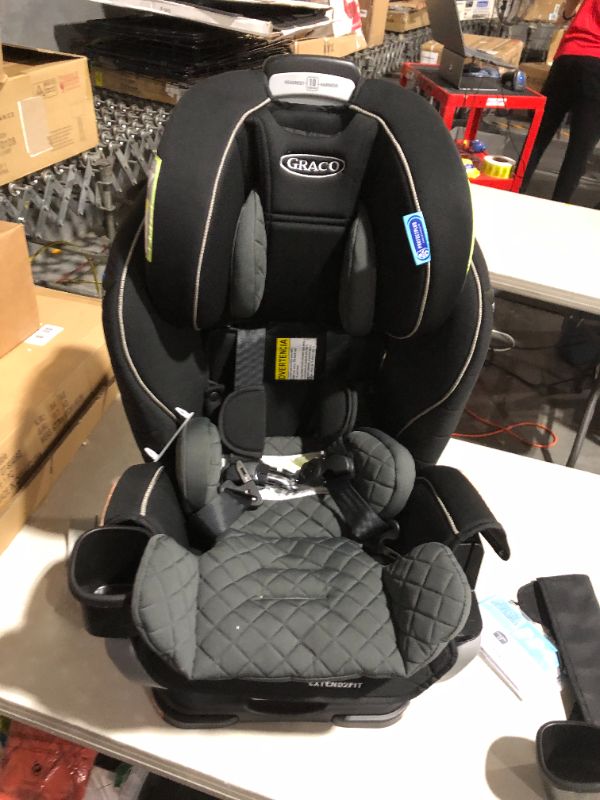 Photo 4 of Graco Extend2Fit 3 in 1 Car Seat | Ride Rear Facing Longer with Extend2Fit, featuring TrueShield Side Impact Technology, Ion , 20.75x19x24.5 Inch (Pack of 1) 3-in-1 Ion