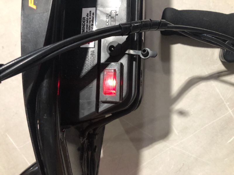Photo 1 of ***NO CHARGER***
Razor Power Core E90 Electric Scooter
