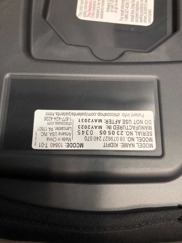 Photo 3 of Chicco KidFit ClearTex Plus 2-in-1 Belt-Positioning Booster Car Seat, Backless and High Back Booster Seat, for Children Aged 4 Years and up and 40-100 lbs. | Obsidian/Black KidFit Plus with ClearTex® No Chemicals Obsidian