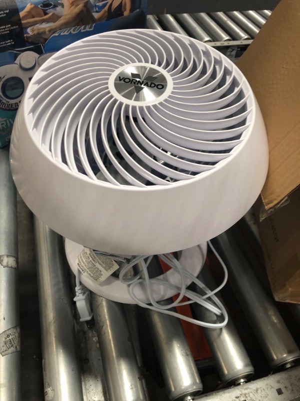 Photo 1 of ***NONFUNCTIONAL - SEE NOTES***
Vornado 560 Whole Room Air Circulator with 4 speeds