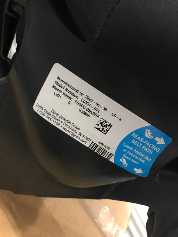 Photo 1 of Cosco Onlook 2-in-1 Convertible Car Seat, Rear-Facing 5-40 pounds and Forward-Facing 22-40 pounds and up to 43 inches, Black Arrows1019264288
