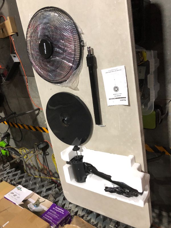 Photo 6 of ***MISSING REMOTE - SEE NOTES***
PELONIS 16" Oscillating Pedestal Stand Up Fan Black