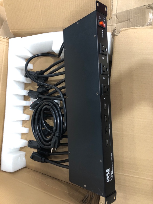 Photo 2 of Pyle 19 Outlet 1U 19" Rackmount PDU Power Distribution Supply Center Conditioner Strip Unit Surge Protector Cord (PCO865) 