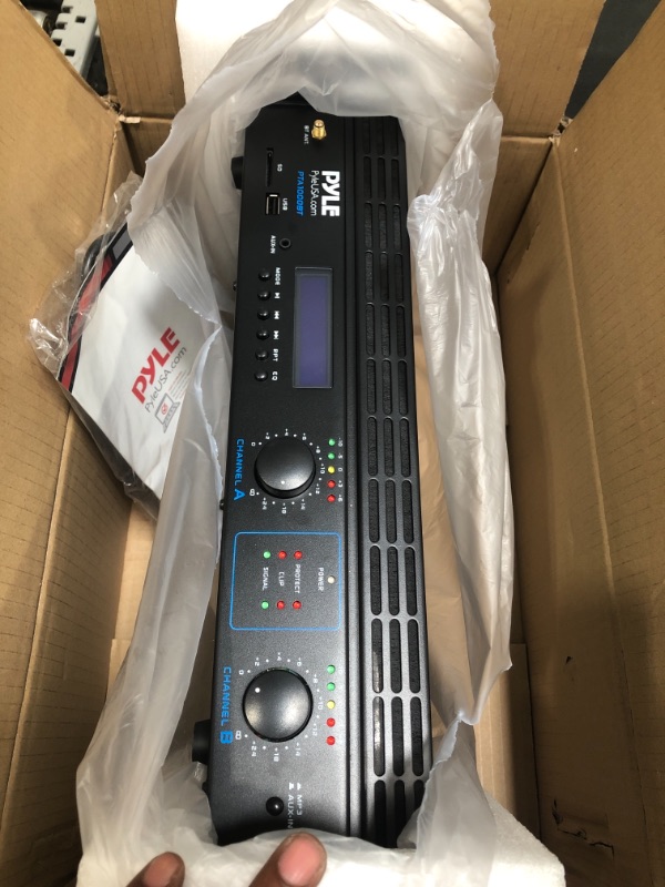 Photo 1 of 2-Channel Bluetooth Power Amplifier - Pyle & StarTech.com 8 Outlet Horizontal 1U Rack Mount PDU Power Strip- 120V/15A - w/ 6ft Power Cord (RKPW081915) 2000W Pro Power Amplifier + PDU Power Strip