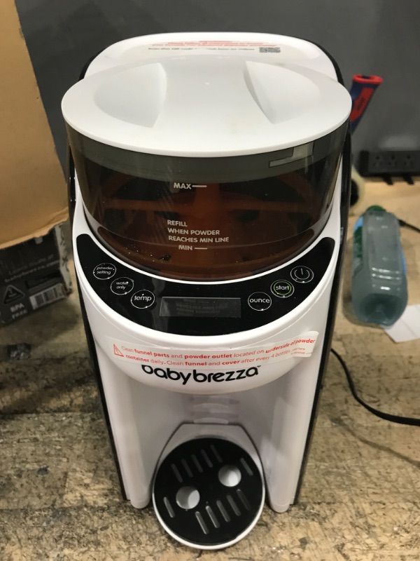 Photo 3 of ***POWERS ON*** New and Improved Baby Brezza Formula Pro Advanced Formula Dispenser Machine - Automatically Mix a Warm Formula Bottle Instantly - Easily Make Bottle with Automatic Powder Blending