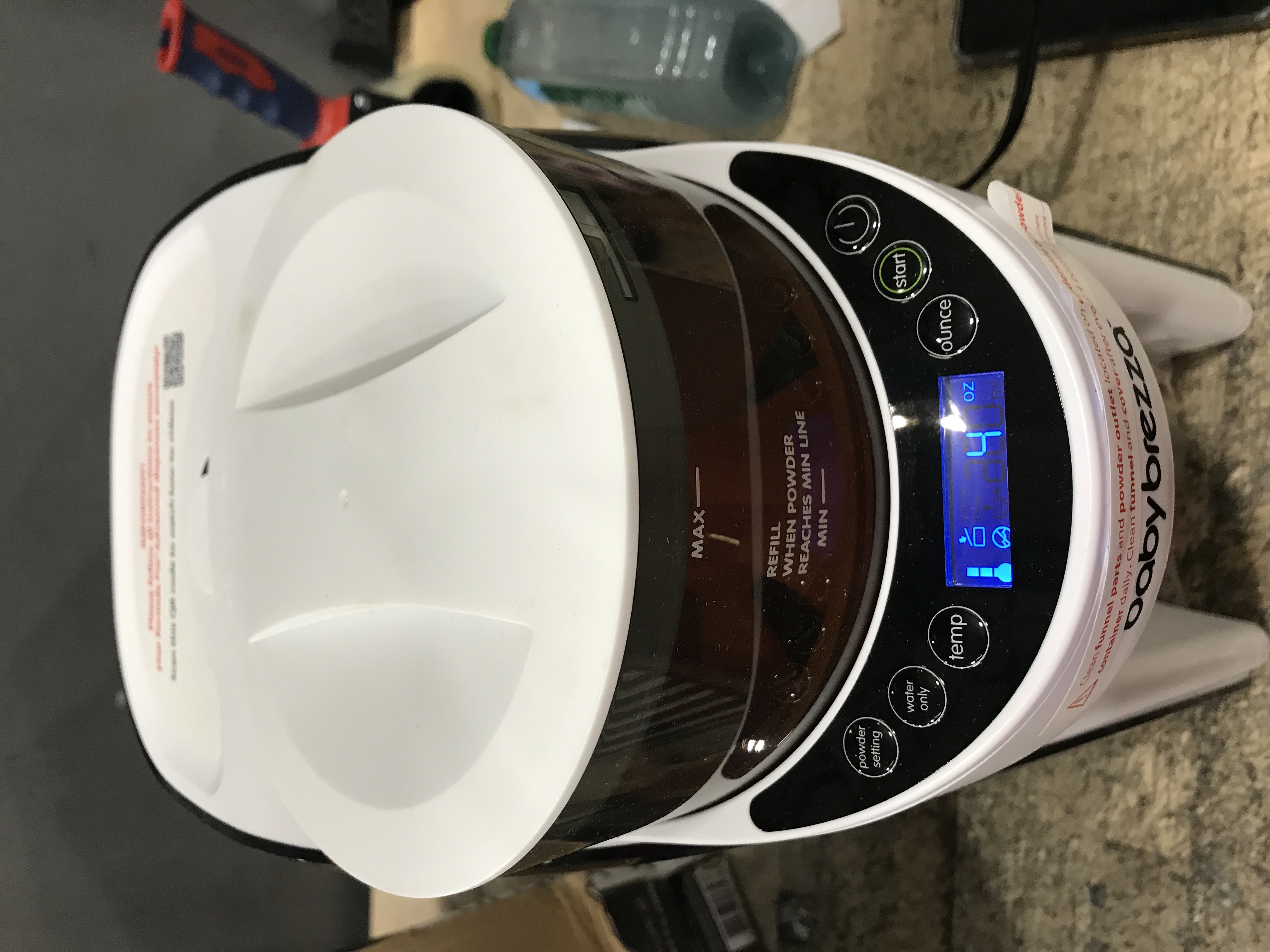 Photo 2 of ***POWERS ON*** New and Improved Baby Brezza Formula Pro Advanced Formula Dispenser Machine - Automatically Mix a Warm Formula Bottle Instantly - Easily Make Bottle with Automatic Powder Blending