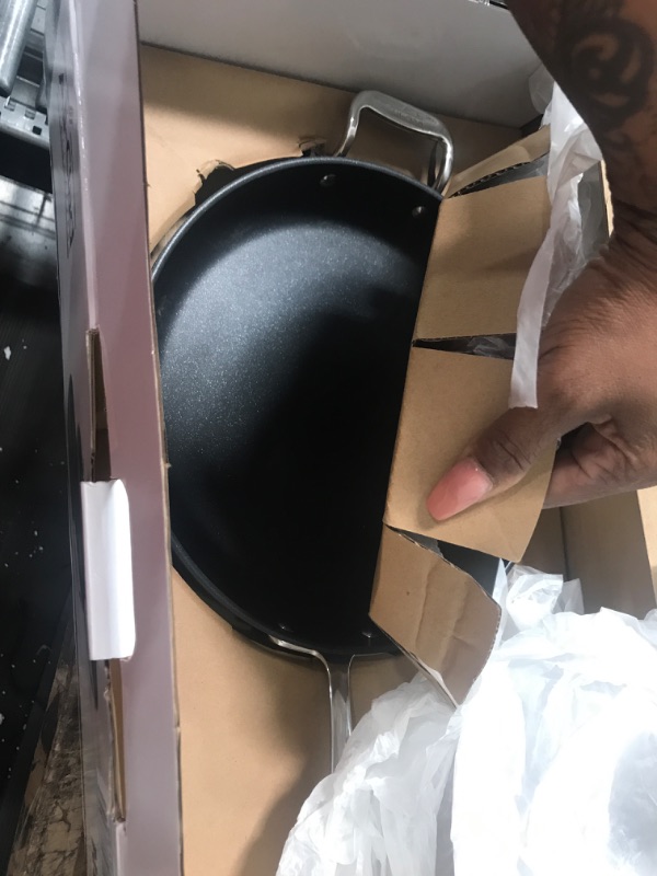 Photo 3 of * item used * minor damage * see all images *
HA1 Hard Anodized Nonstick Fry Pan Cookware Set, 10 Inch and 12 Inch Fry Pan, 