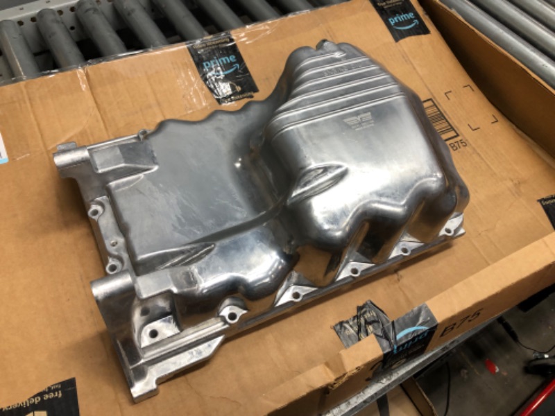 Photo 2 of **MINOR SHIPPING SCUFFS**Dorman 264-411 Engine Oil Pan Compatible with Select Acura / Honda Models