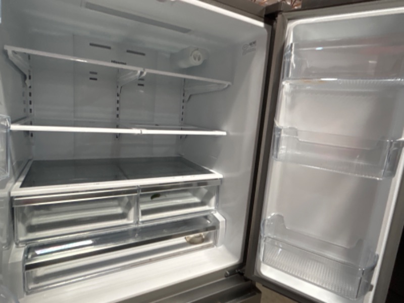 Photo 4 of Hisense 26.6-cu ft French Door Refrigerator with Ice Maker (Fingerprint Resistant Stainless Steel) ENERG
