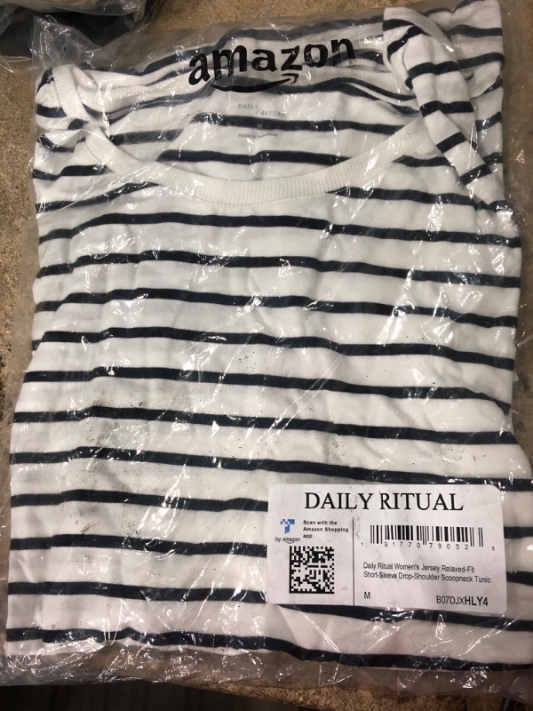 Photo 2 of Daily Ritual Women's Jersey Relaxed-Fit Short-Sleeve Drop-Shoulder Scoopneck Tunic Rayon Blend White/Navy, Stripe Medium