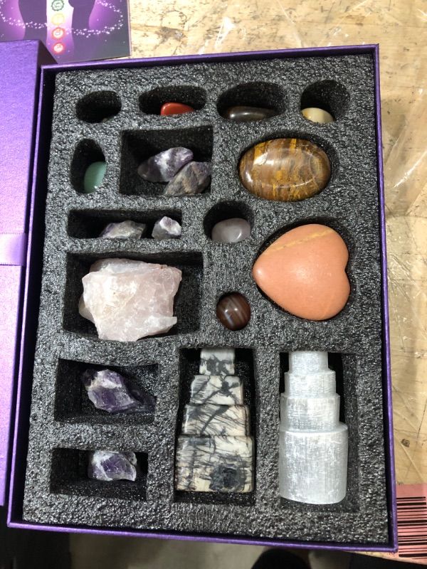 Photo 2 of 16PCS EXCLUSIVE CRYSTALS 