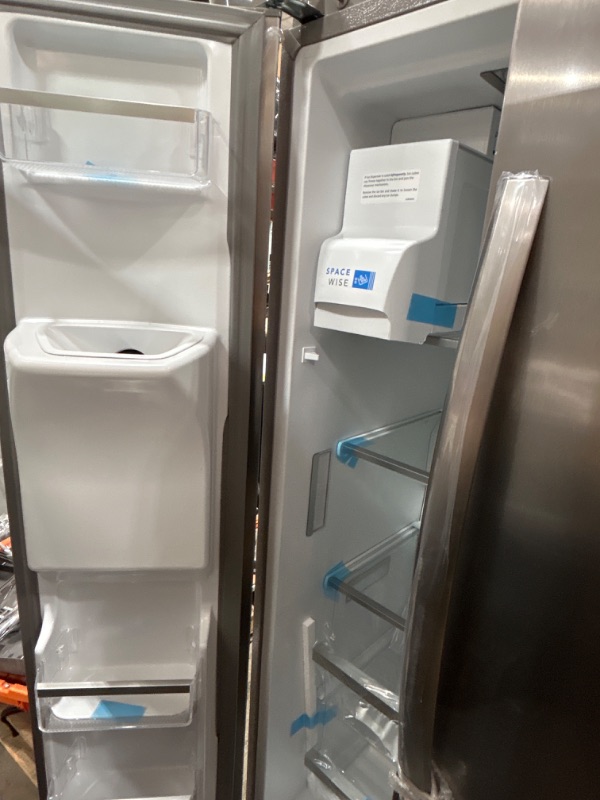 Photo 4 of LIKE NEW-Frigidaire 25.6-cu ft Side-by-Side Refrigerator with Ice Maker (Fingerprint Resistant Stainless Steel) ENERG