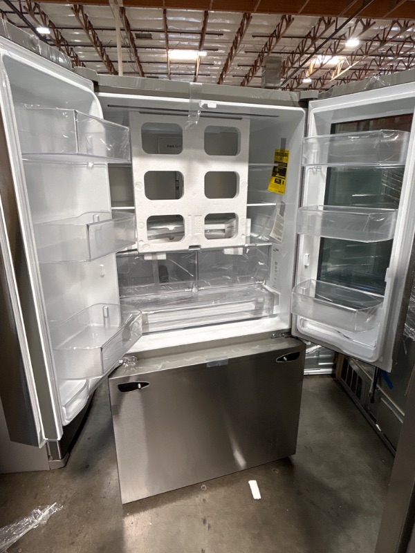 Photo 2 of LIKE NEW-LG InstaView 26.5-cu ft Counter-depth Smart French Door Refrigerator with Ice Maker (Stainless Steel) 