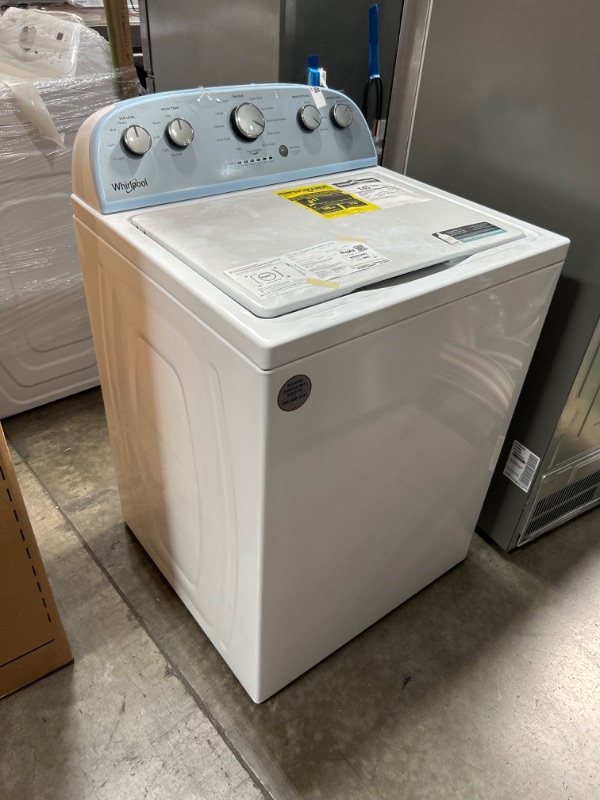 Photo 2 of LIKE NEW- Whirlpool 3.5-cu ft High Efficiency Agitator Top-Load Washer (White)