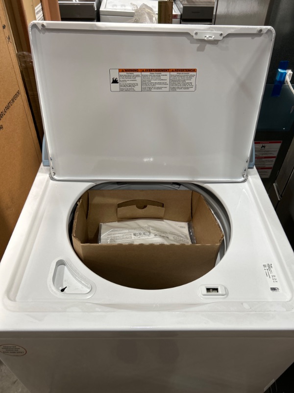 Photo 3 of LIKE NEW- Whirlpool 3.5-cu ft High Efficiency Agitator Top-Load Washer (White)