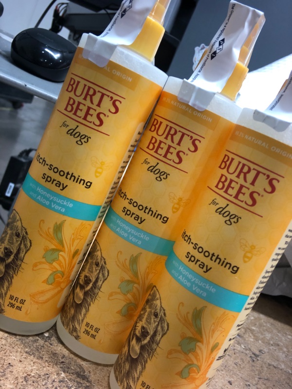 Photo 2 of 3  Bees for Pets Natural Itch Soothing Spray with Honeysuckle | Best Anti-Itch Spray for Dogs With Itchy Skin | Cruelty Free, Sulfate & Paraben Free - Made in the USA, 10 Oz Spray 2.00" x 2.00"