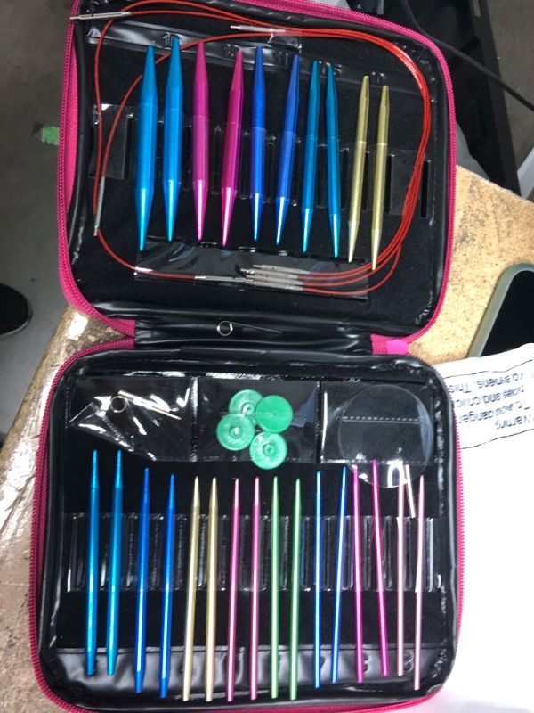 Photo 2 of 24 Pieces Aluminum Interchangeable Circular Knitting Needle Set with 1 Storage Case, 13 Size Interchangeable Crochet Needles for Knitting