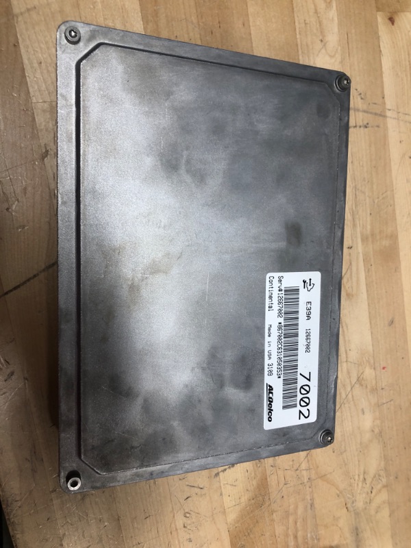 Photo 1 of GM Genuine Parts 12667002 Engine Control Module Assembly