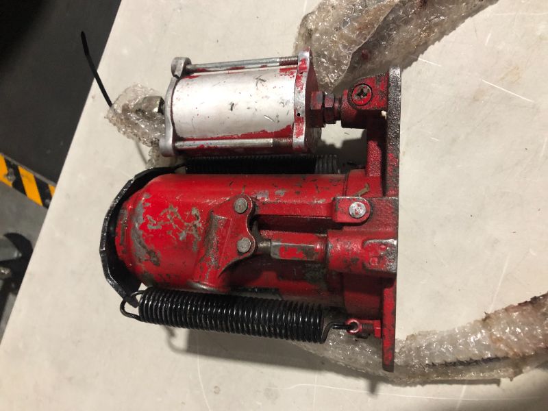 Photo 1 of ***USED - DAMAGED - SEE NOTES***
BIG RED TA92006 Torin Pneumatic Air Hydraulic Bottle Jack with Manual Hand Pump